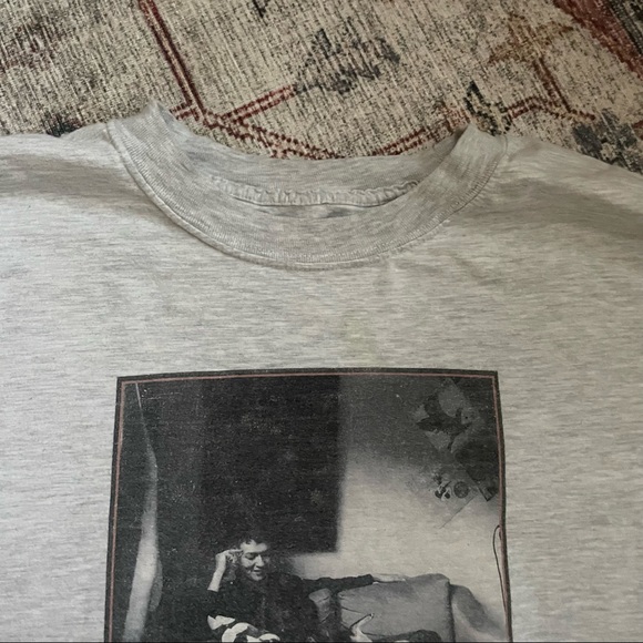 Nostalgic T-shirt - Picture 4 of 5